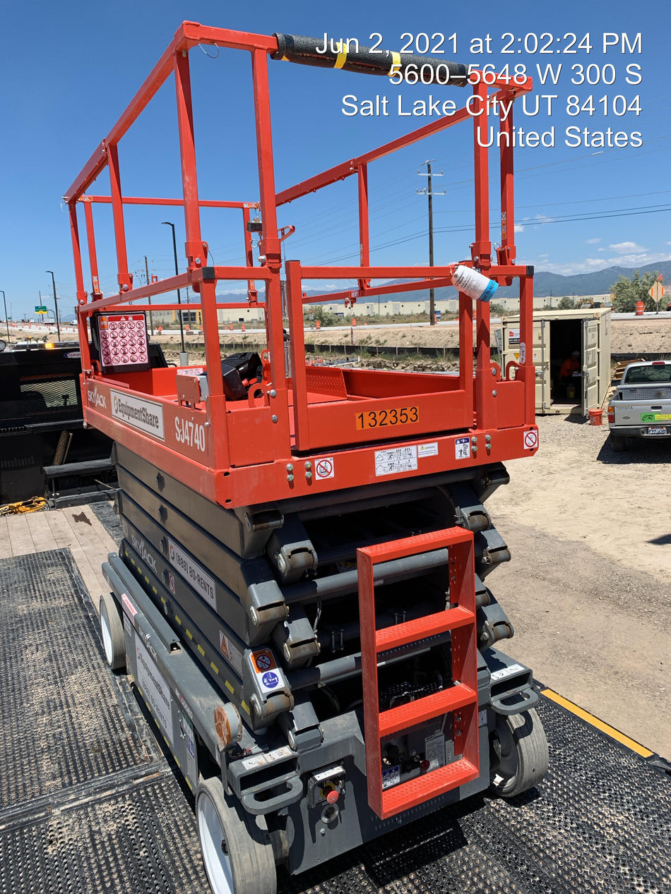 2021 SKYJACK SJ4740
