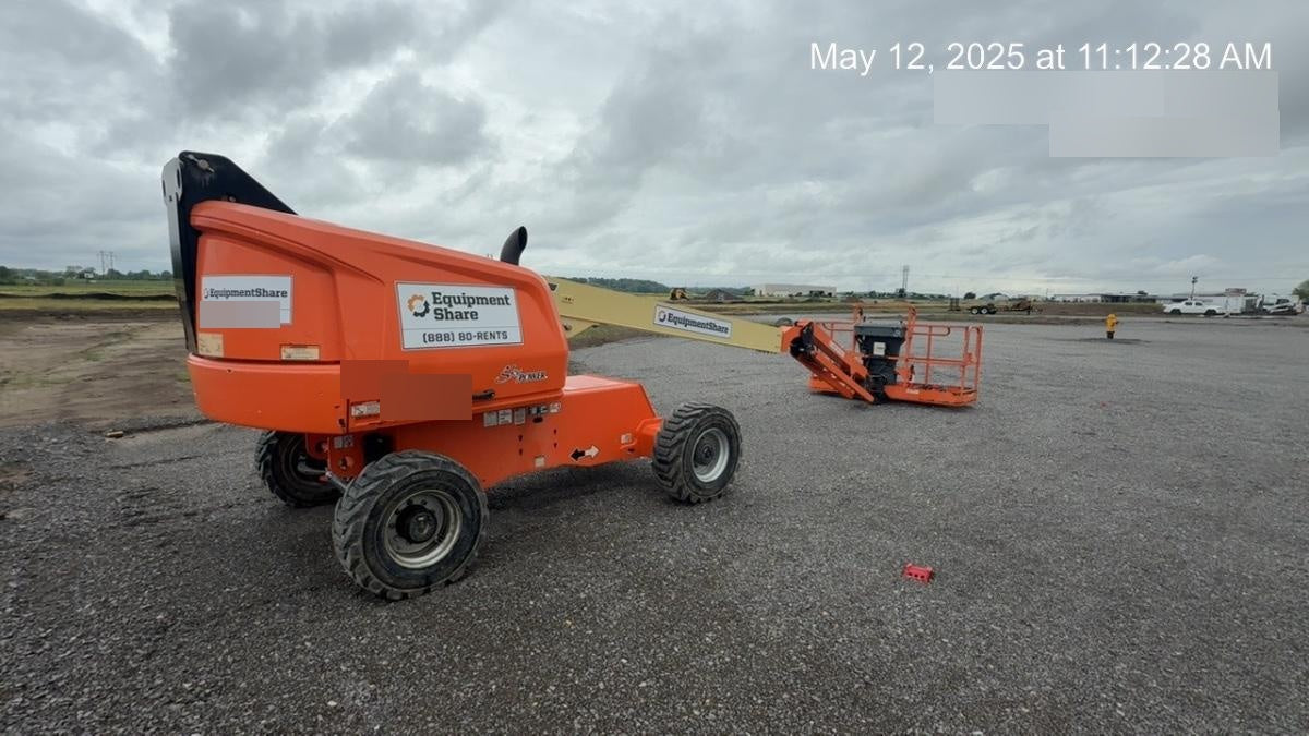 2019 JLG 460SJ