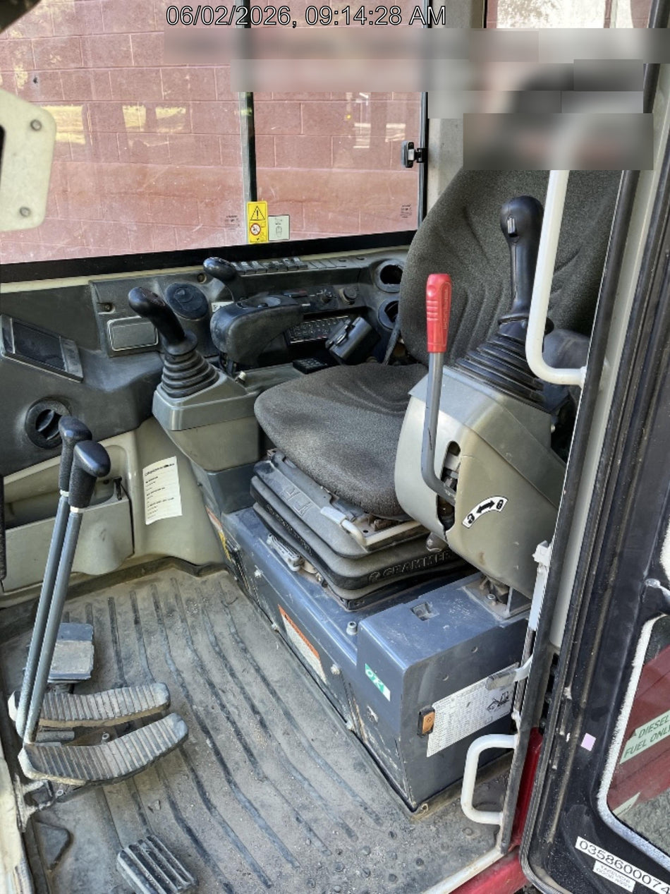 2021 TAKEUCHI TB235-2CR