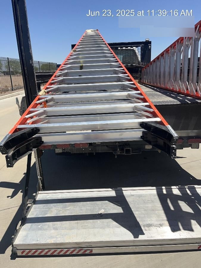 2025 WERNER T7420