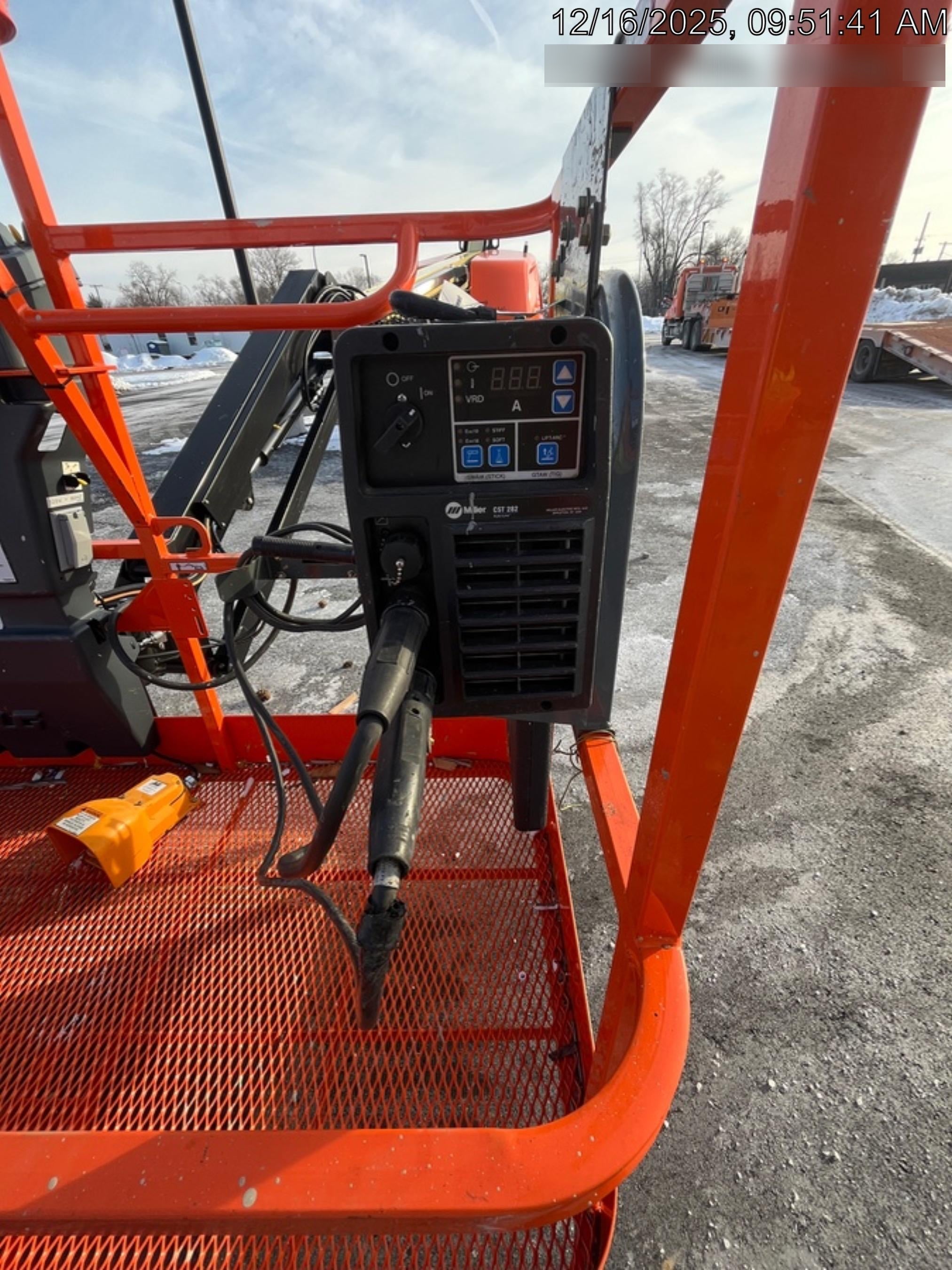 2024 MILLER ELECTRIC CST-282