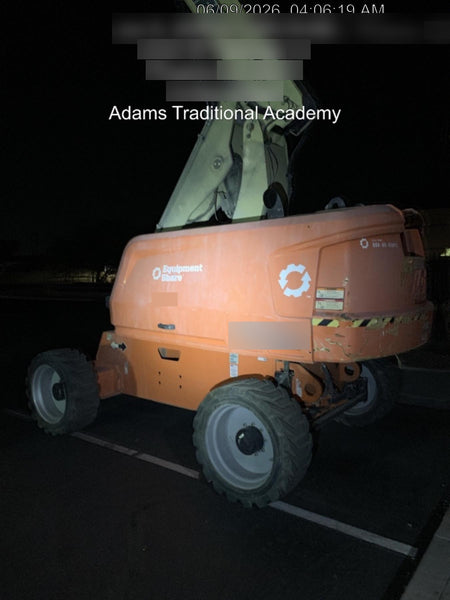 2023 JLG 660SJ