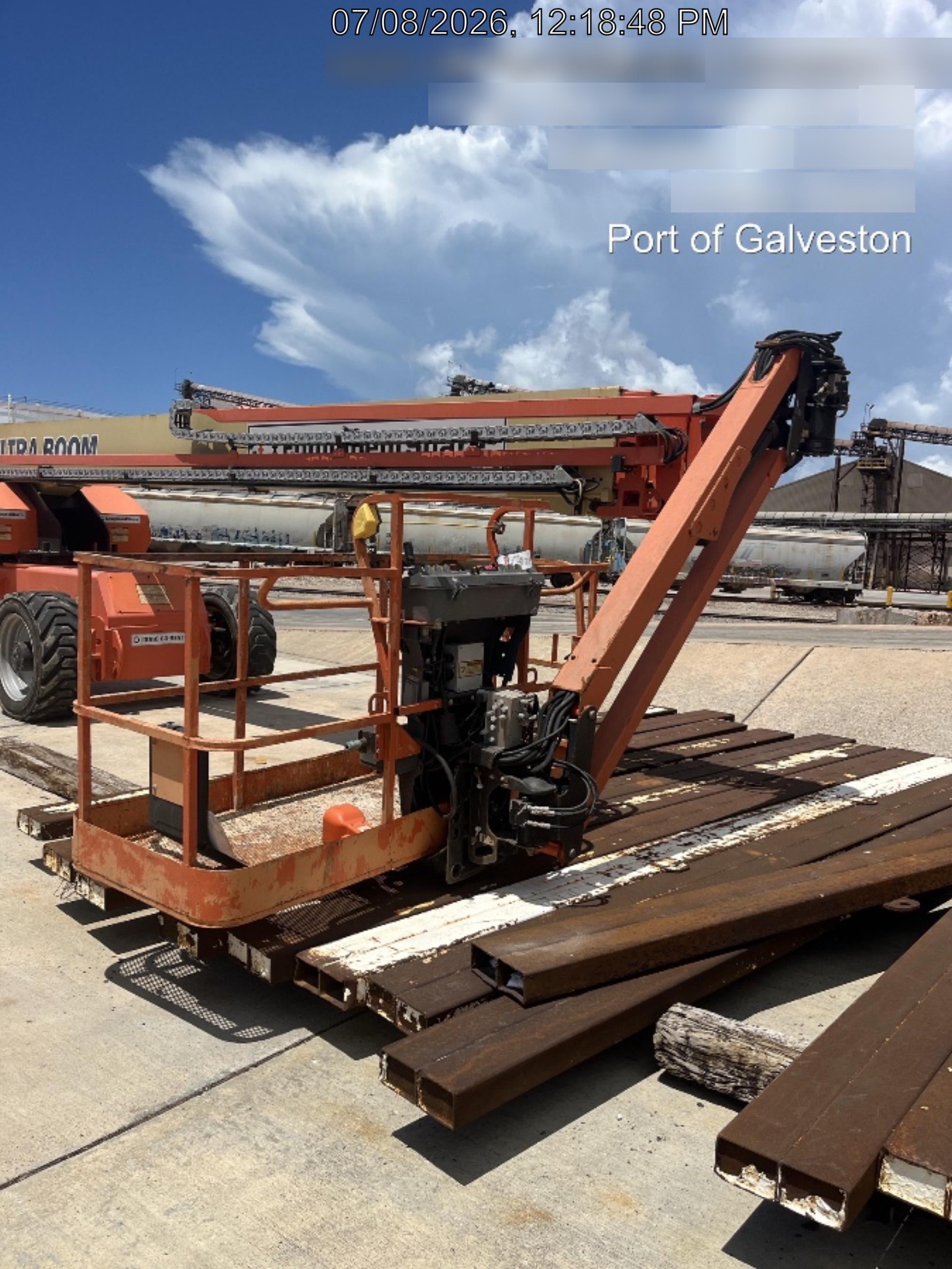 2021 JLG 1350SJP