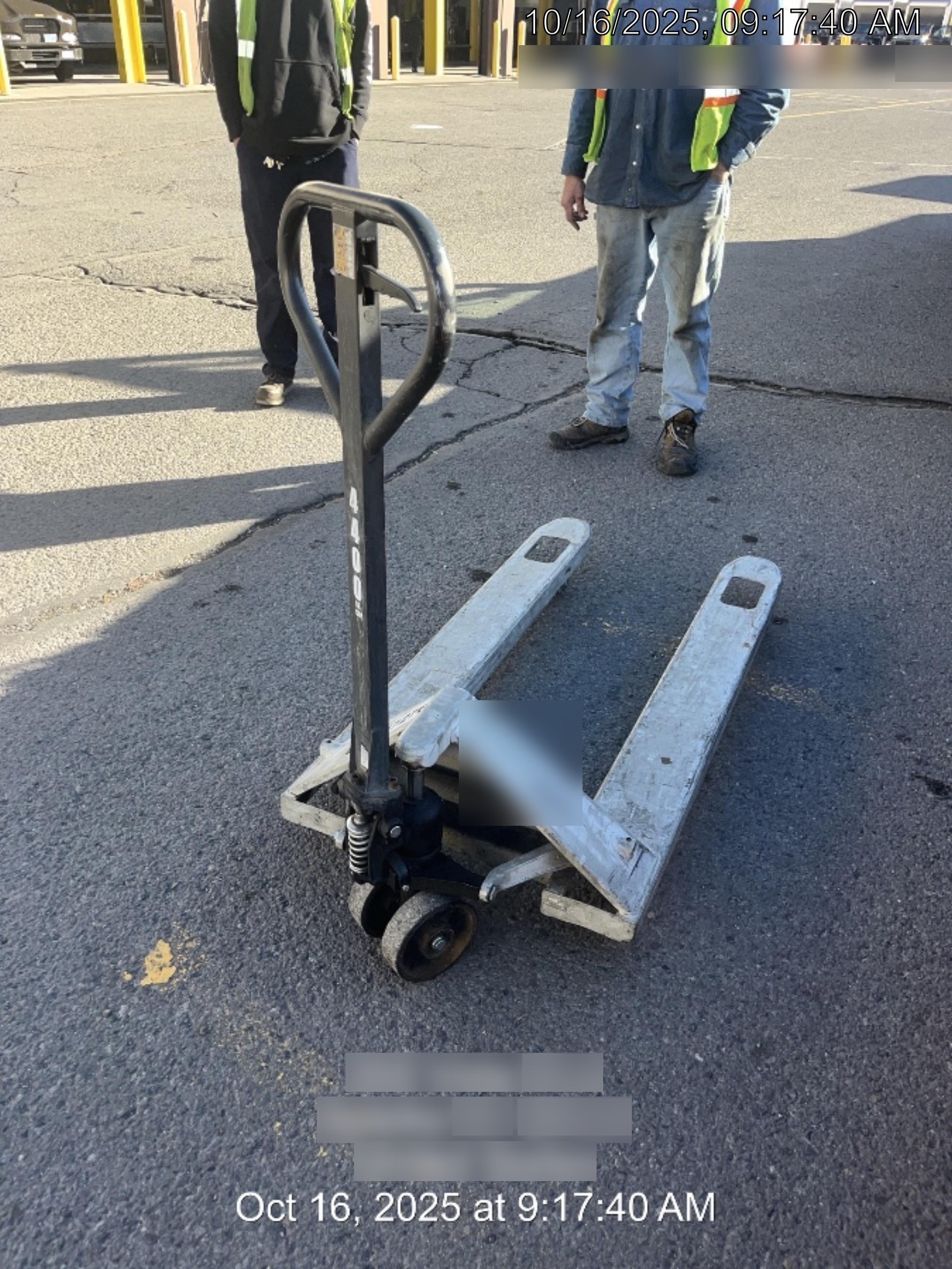2021 STRONGWAY 4400 lb Pallet Jack