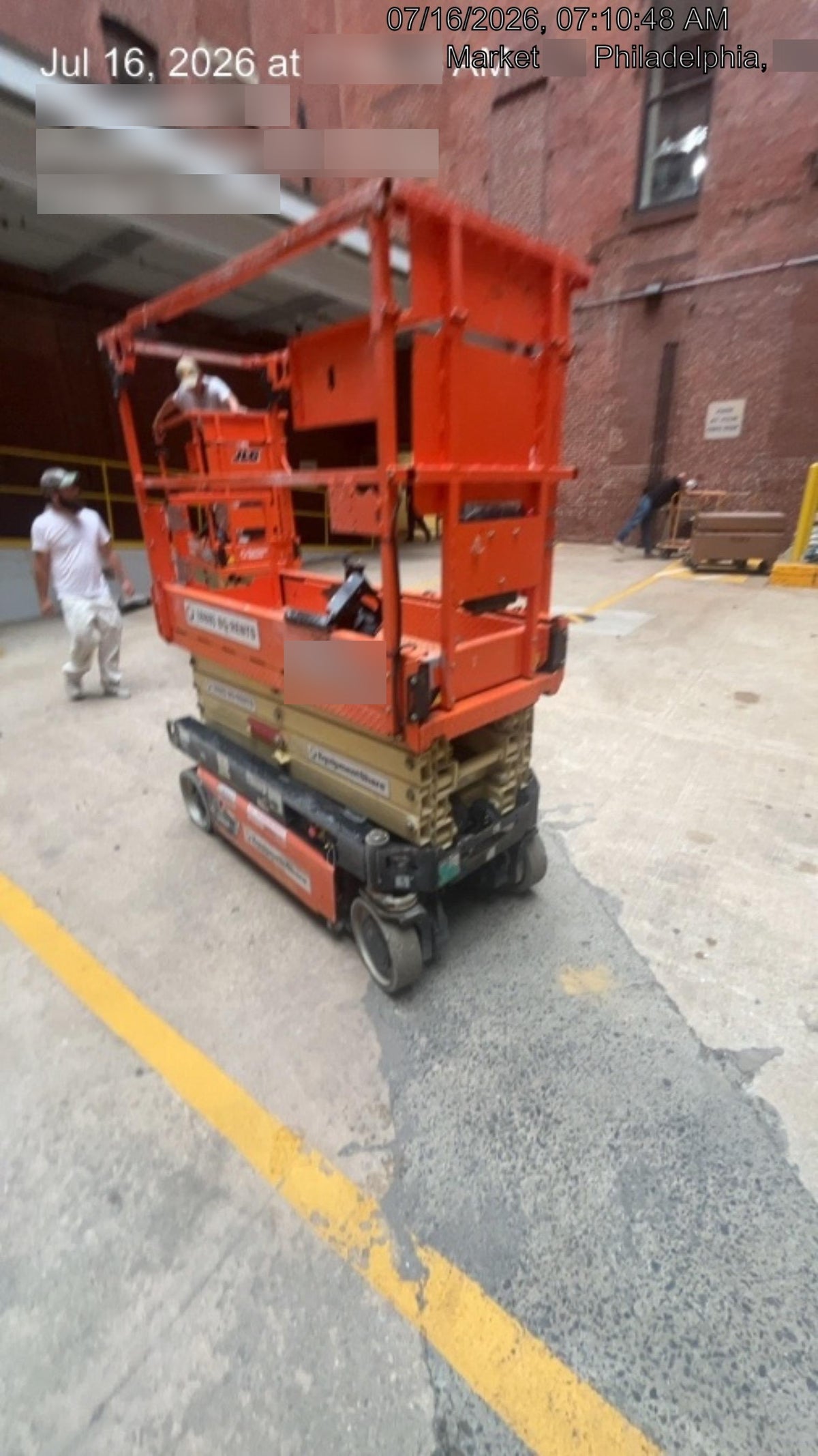 2022 JLG ES1932