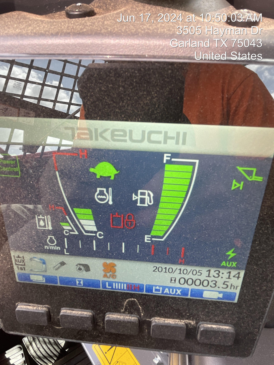 2024 TAKEUCHI TL10V2-CR
