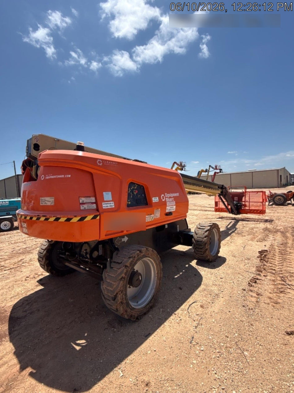 2024 JLG 660SJ