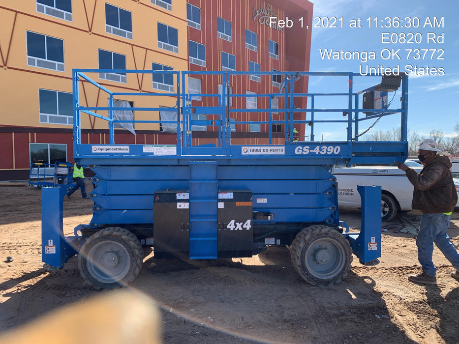 2020 GENIE GS-4390 RT