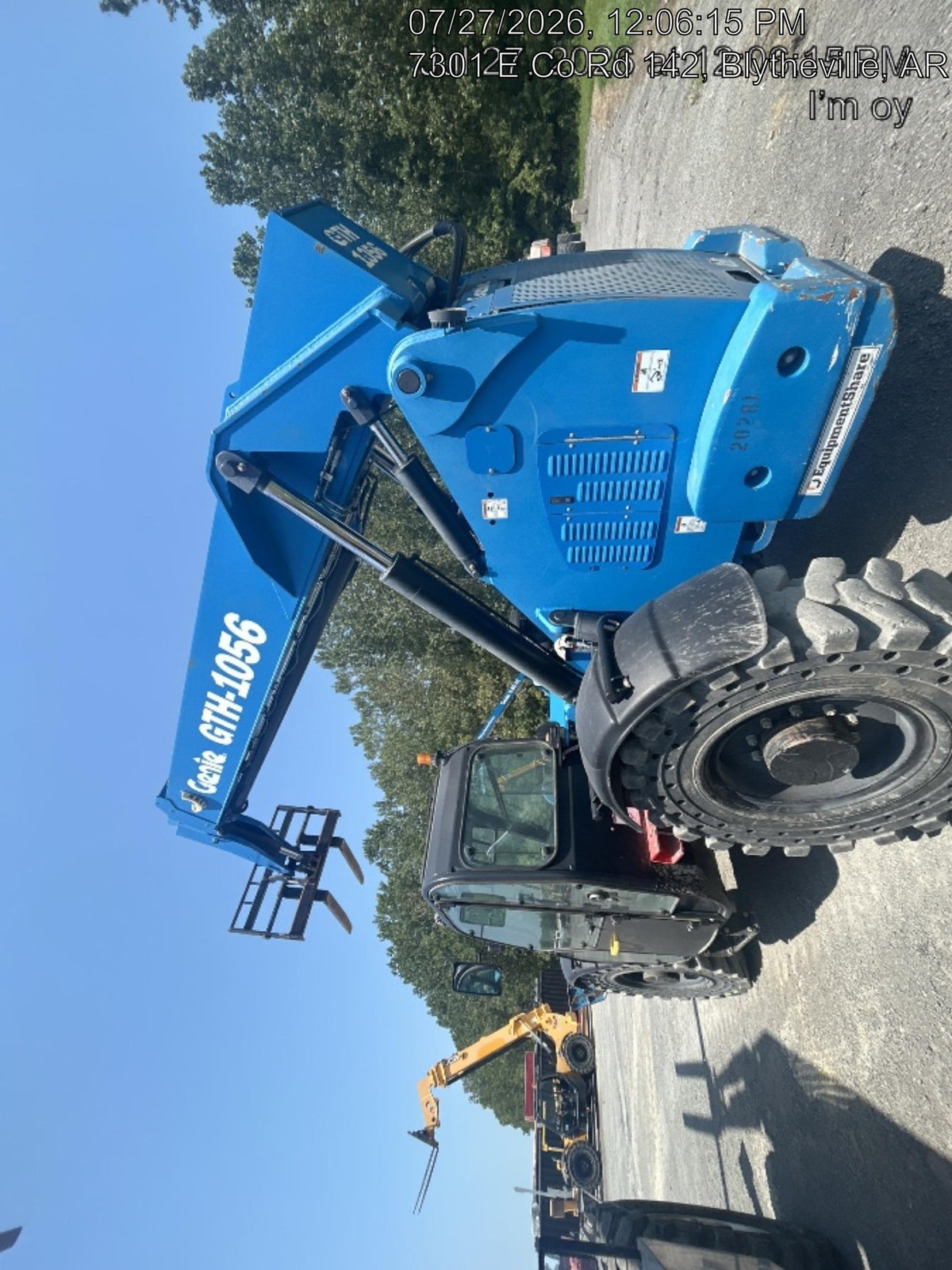 2018 Genie GTH-1056 Genie GTH-1056 w/Enclosed Cab w/HVAC, Work Lights, Solid Tires, Beacon, 60" Carriage and Forks