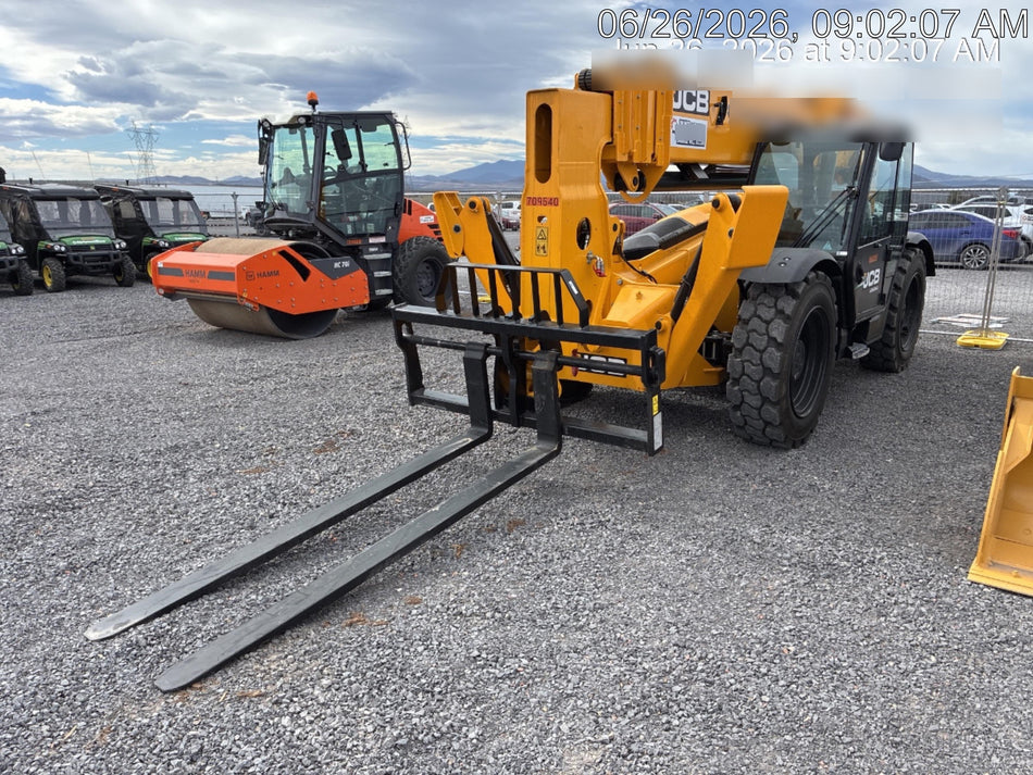 2026 JCB 512-56