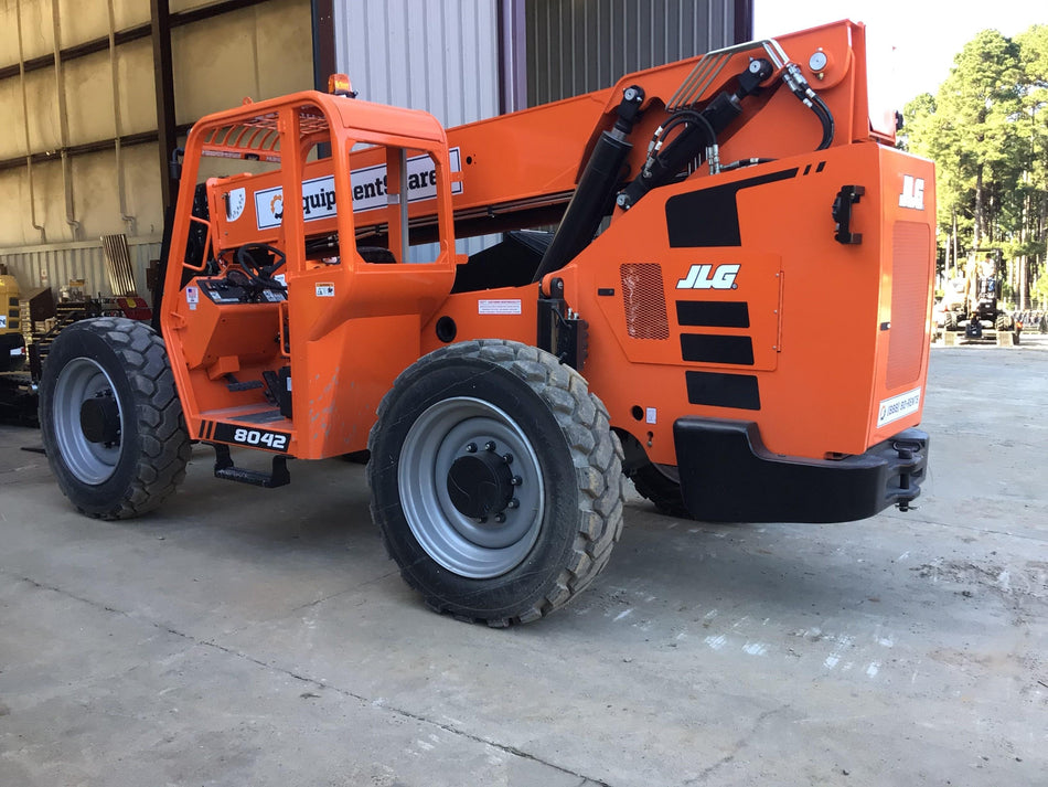 2020 Skytrak 8042 74 Hp, FF Tires, Work Lights, Beacon, Aux Hydraulics, Back up Alarm, Lifting Eye, ES Decals