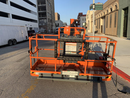 2021 JLG 860SJ