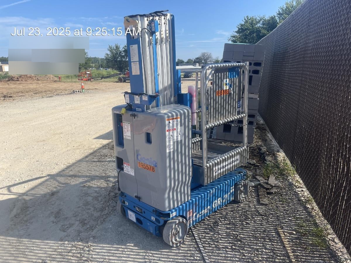 2021 GENIE GR-20