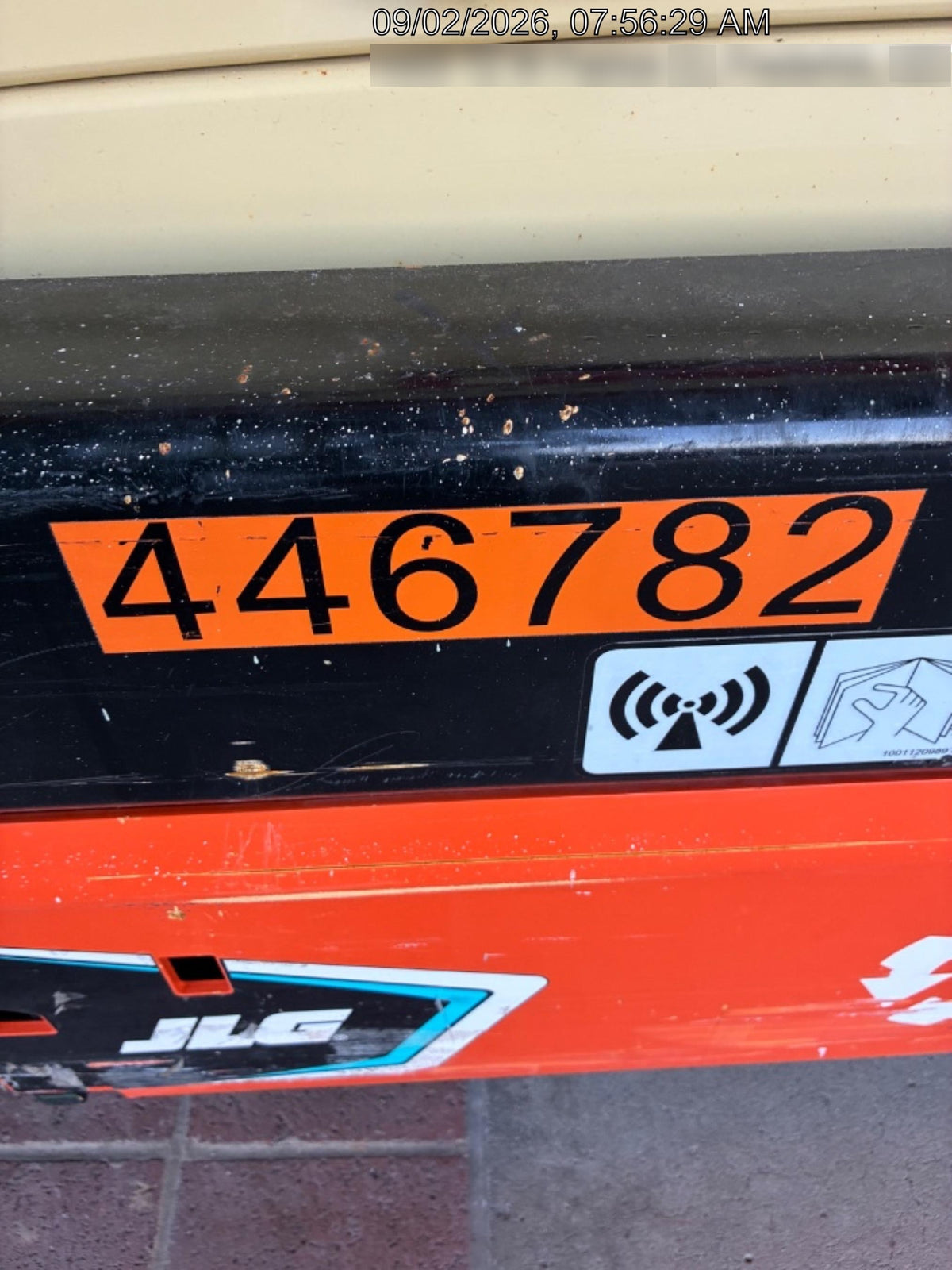 2024 JLG ES1932