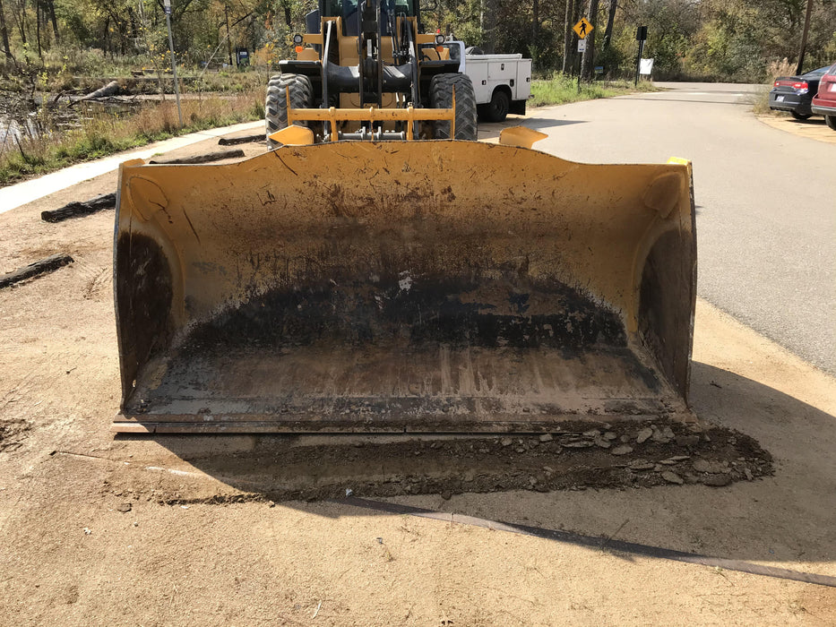 2020 JOHN DEERE 96" Loader Fork Carriage - John Deere