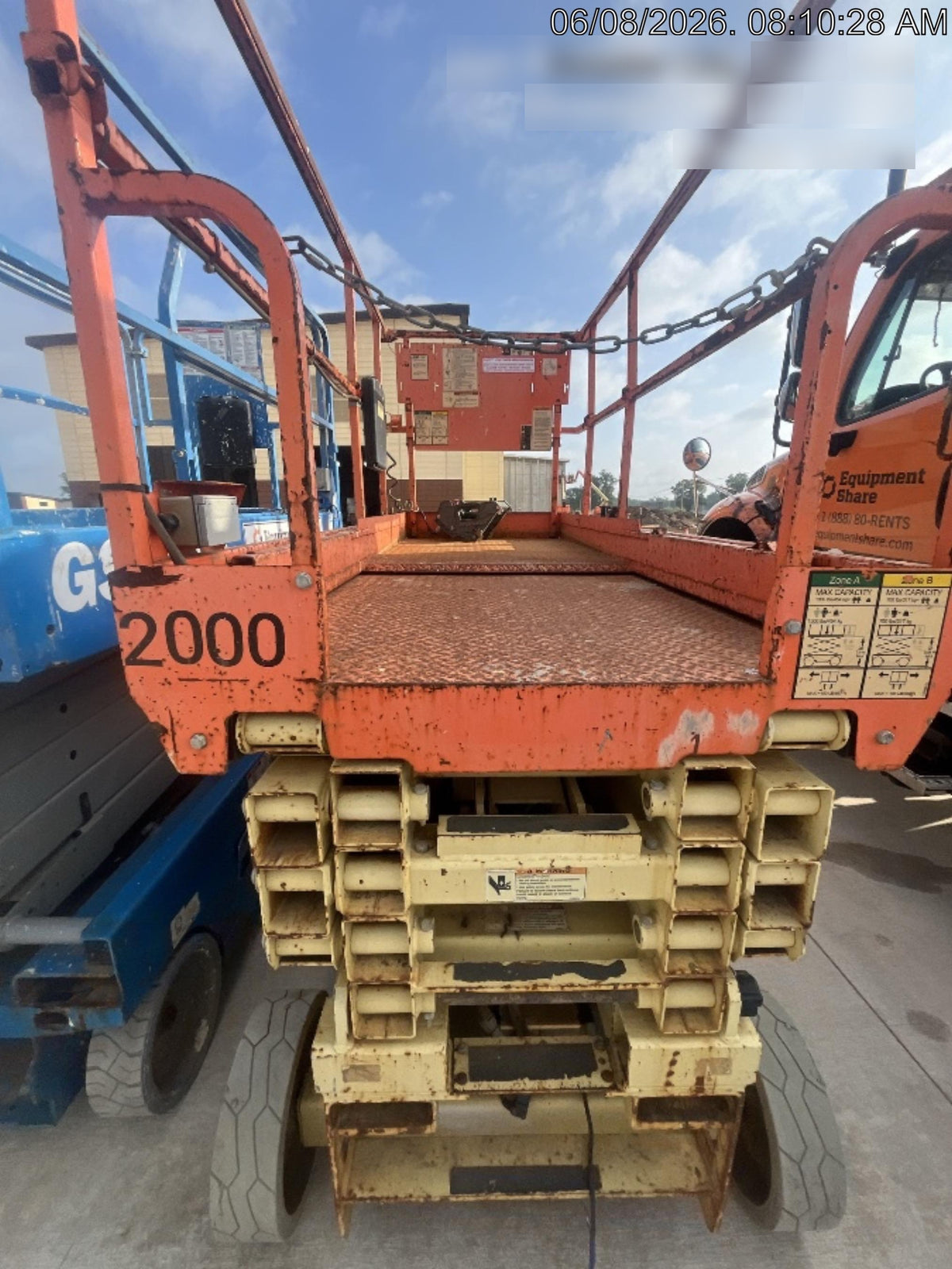 2016 JLG 3246ES