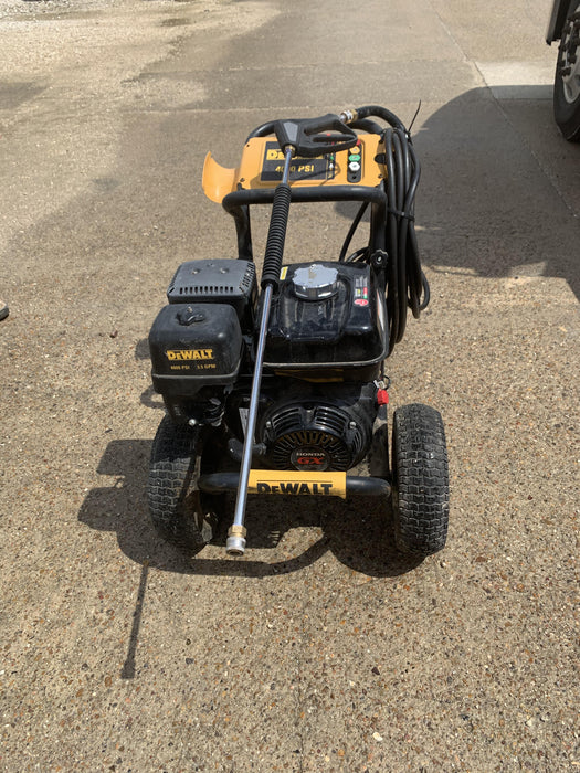 2020 DEWALT DXPW4035