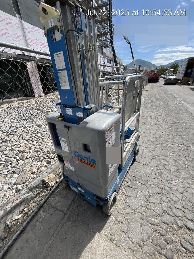 2020 GENIE GR-20