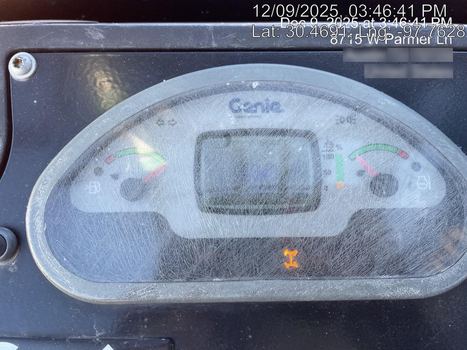 2018 Genie GTH-844 GTH-844 w/Open ROPS, Solid Tires, beacon/work lights, 60" carriage/forks