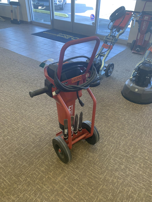 2021 HILTI TE 3000-AVR