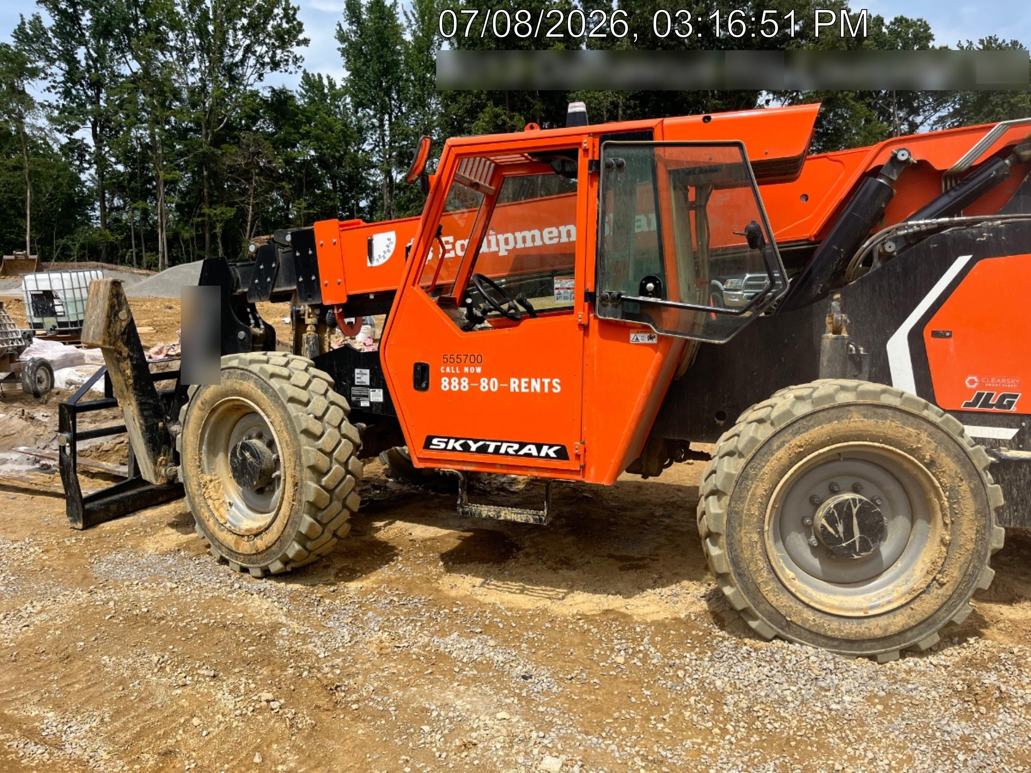 2025 SKYTRAK 10054
