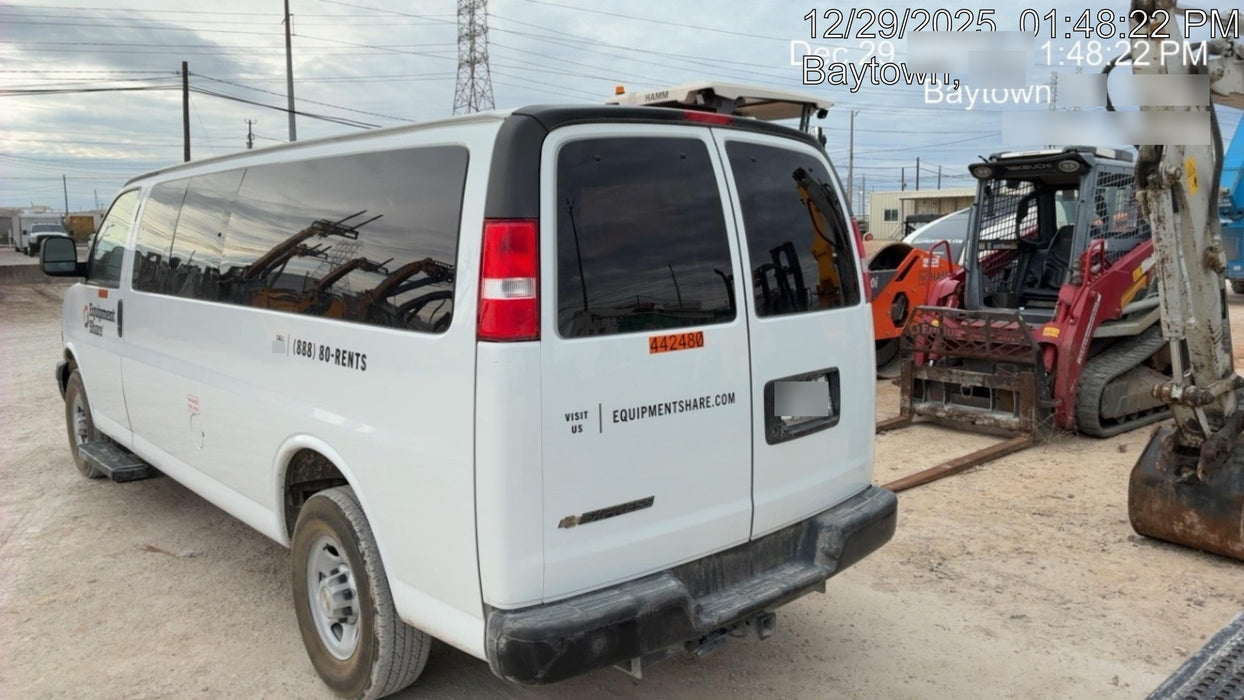 2024 CHEVROLET Express Van - Rental