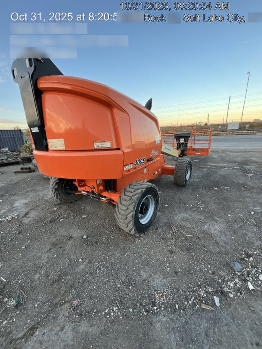2019 JLG 400S