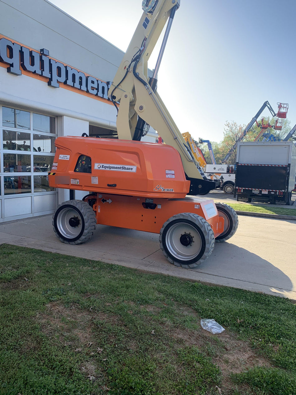 2021 JLG 600S