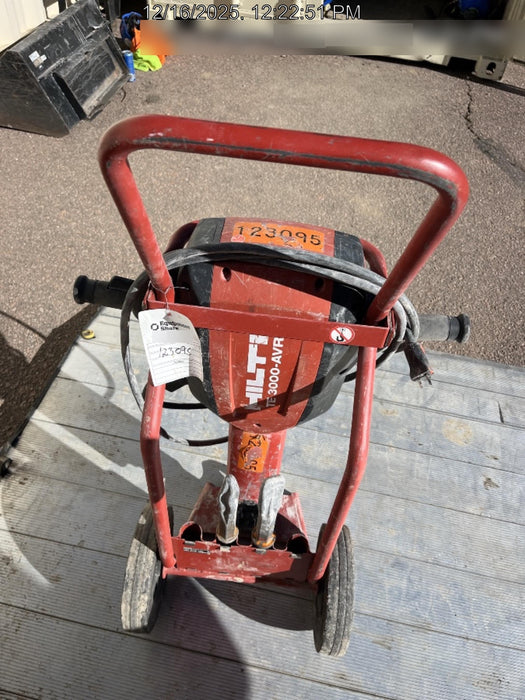 2020 HILTI TE 3000-AVR