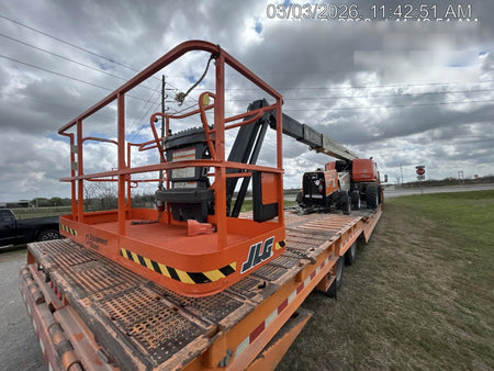 2023 JLG 660SJ