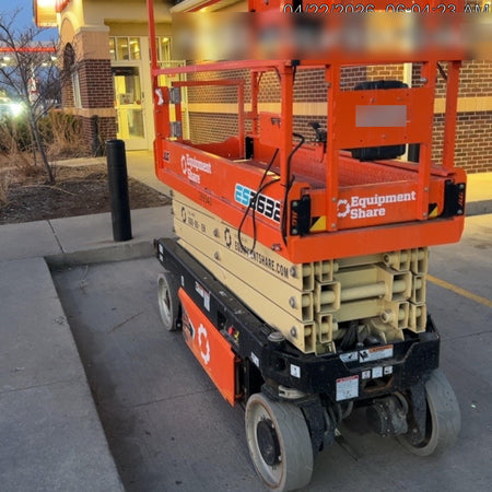 2022 JLG ES2632