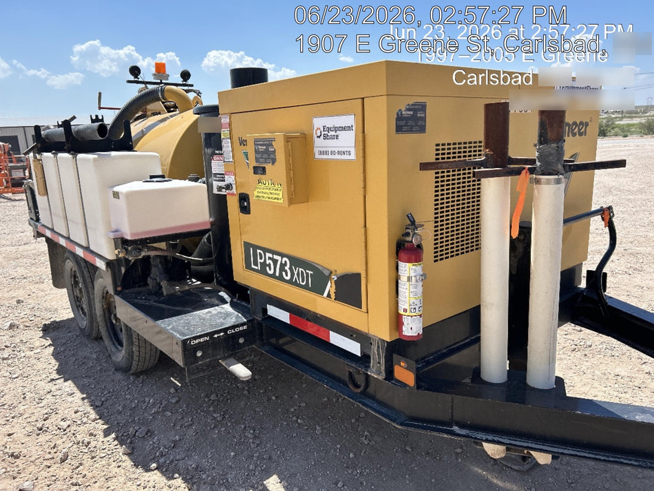 2021 VAC-TRON LP573XDT