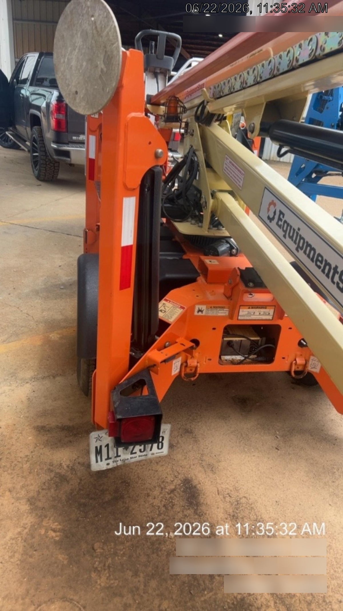 2022 JLG T350