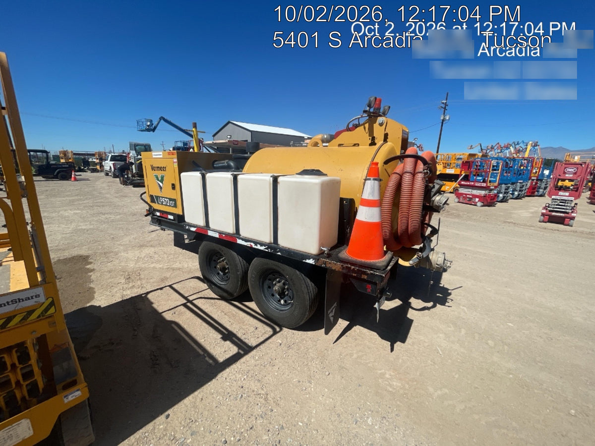 2023 Vac-Tron LP573XDT T4 Koehler Diesel Engine, 500 Gallon Debris Tank, x2 100 Gallon Water Tanks