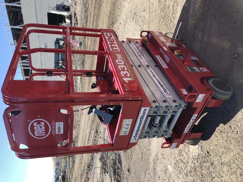 2020 MEC 1330SE Solid NM Tires, Steel Swing out Doors, LCS, Beacon, 900W Invertor