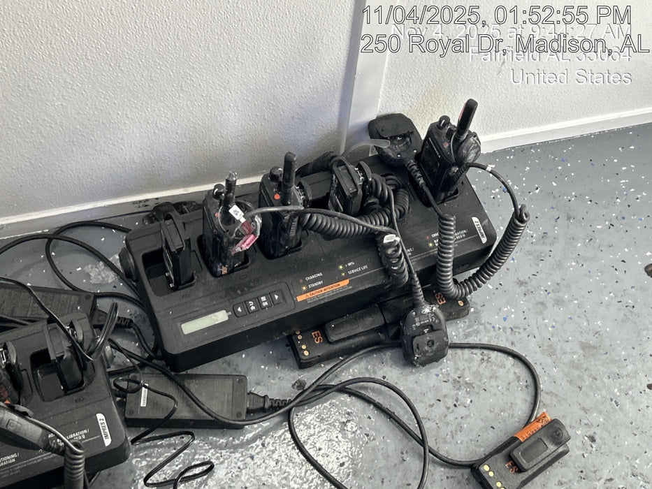 2023 MOTOROLA R7 DISPLAY