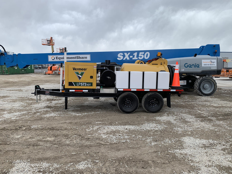 2023 Vac-Tron LP573XDT T4 Koehler Diesel Engine, 500 Gallon Debris Tank, x2 100 Gallon Water Tanks