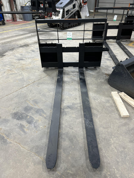 2026 ARROW MATERIAL HANDLING 72" Pallet Forks - Arrow