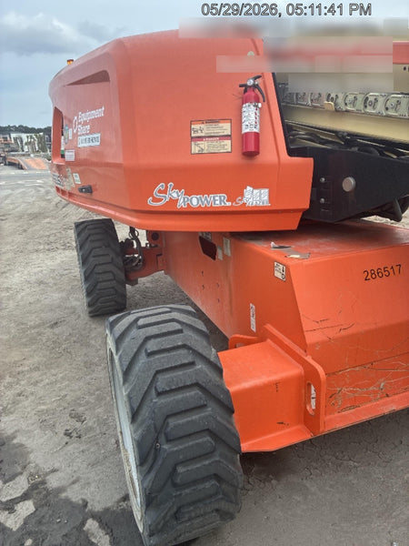 2022 JLG 660SJ