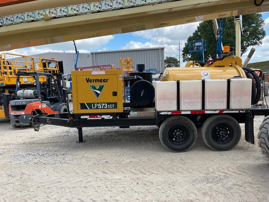 2023 VAC-TRON LP573XDT