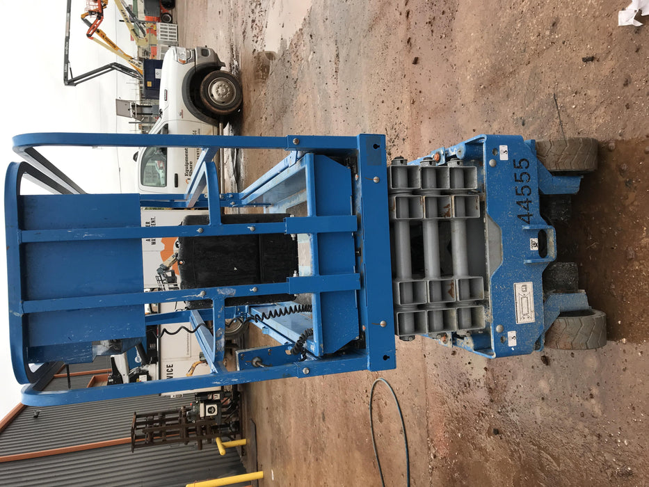 2019 Genie GS-1930 Fixed rails with chain Entry