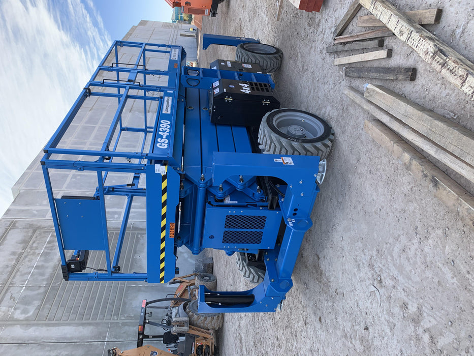2020 GENIE GS-4390 RT