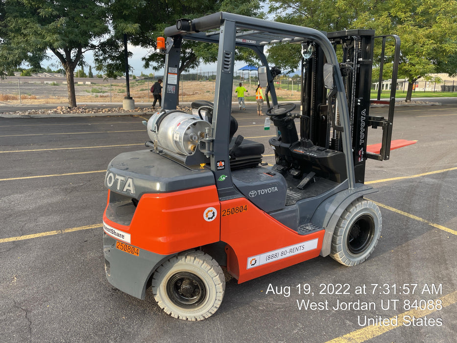 2022 TOYOTA 50-8FGU25