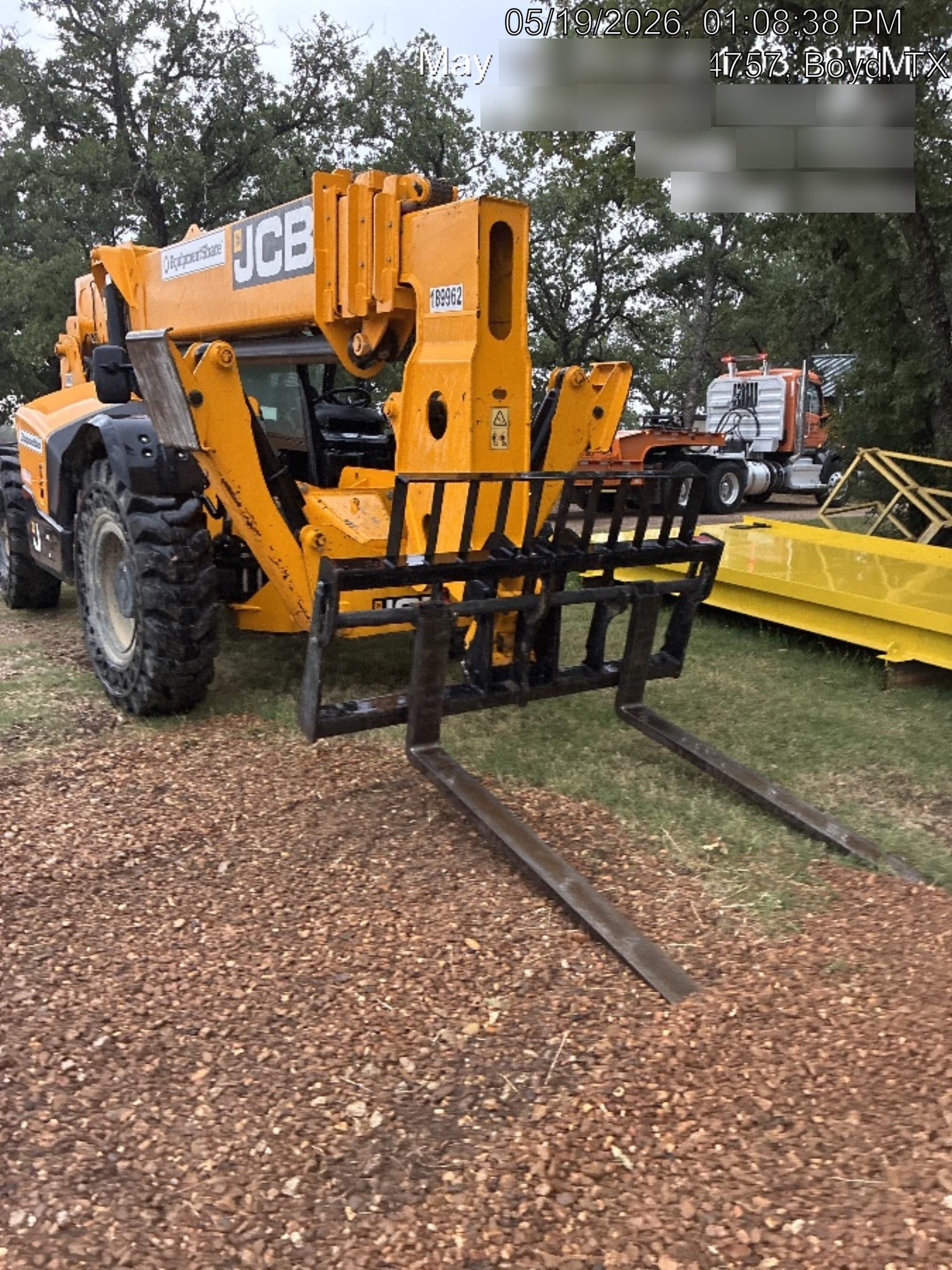 2022 JCB 510-56