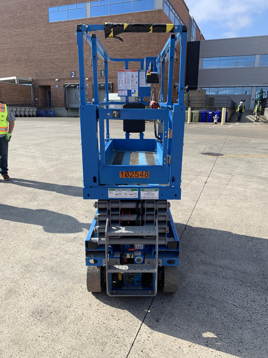 2020 Genie GS-1930 Solid Non Marking Tires, Beacon, Folding rails with half height swing gate, 800W Inverter