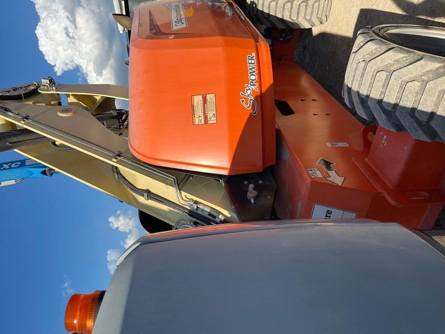 2020 JLG 660SJ