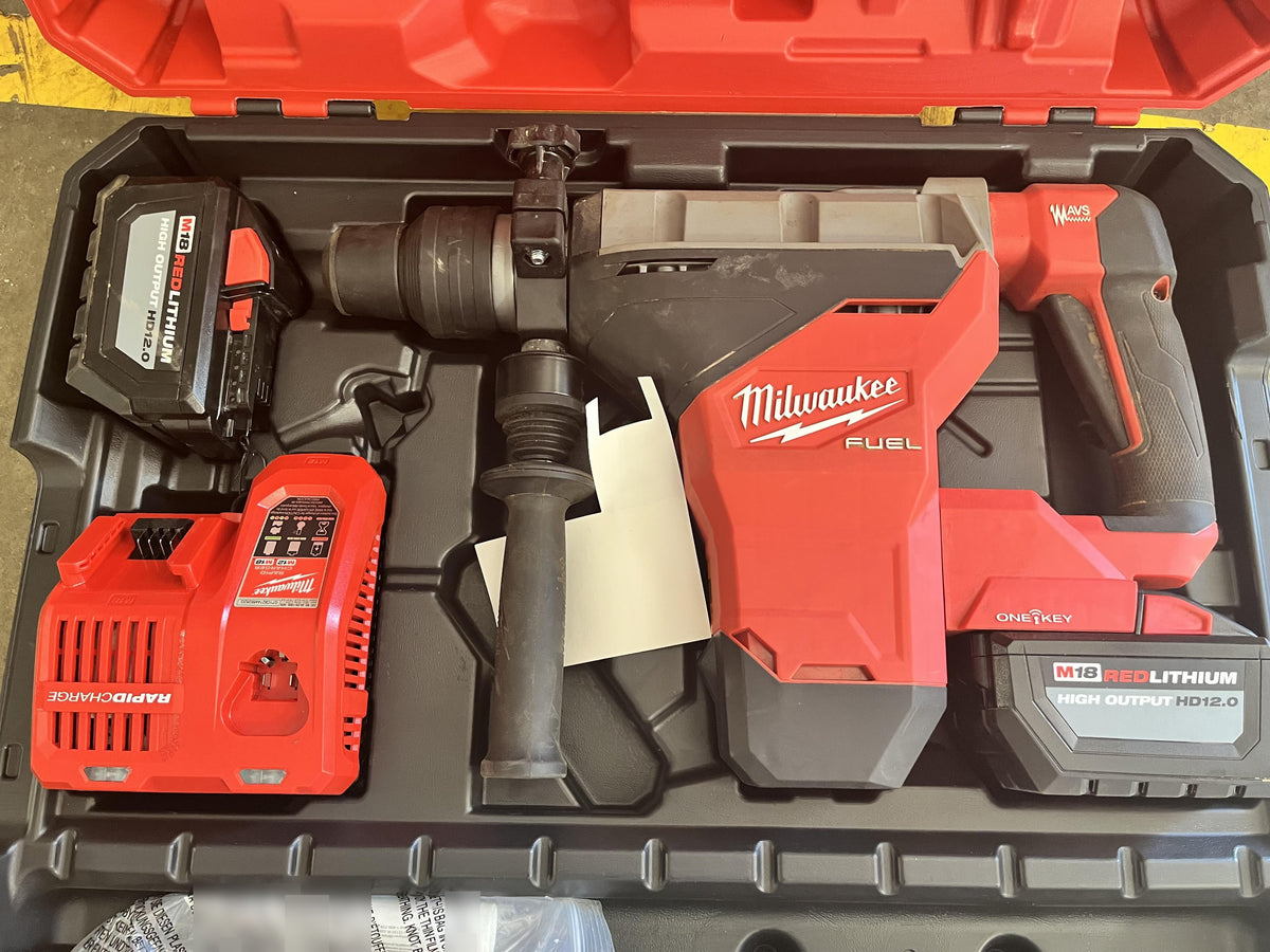 2022 MILWAUKEE 2718-22HD