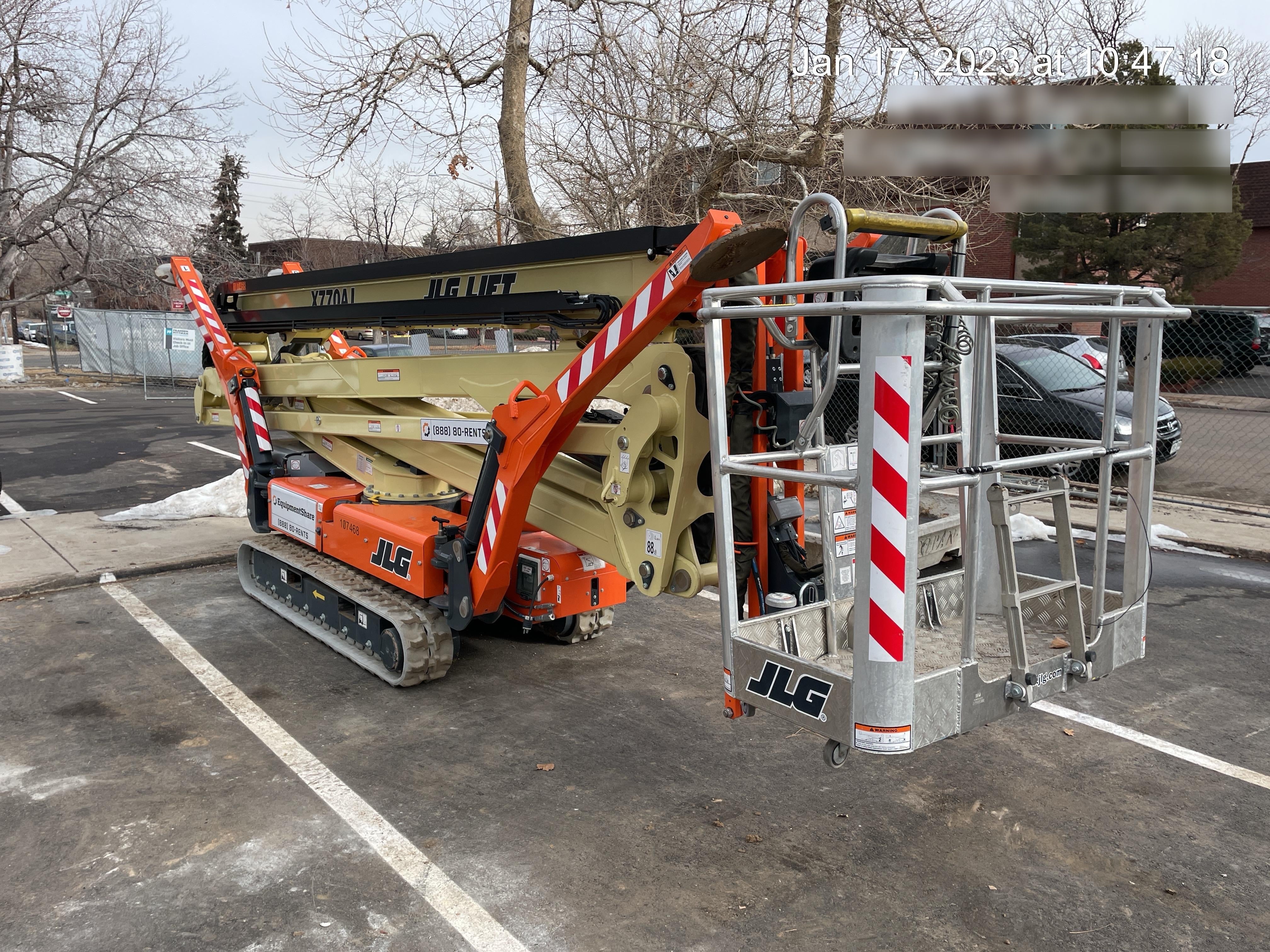 2021 JLG X600AJ