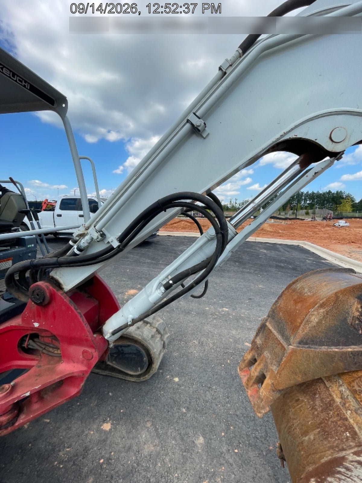 2023 TAKEUCHI TB250-2R