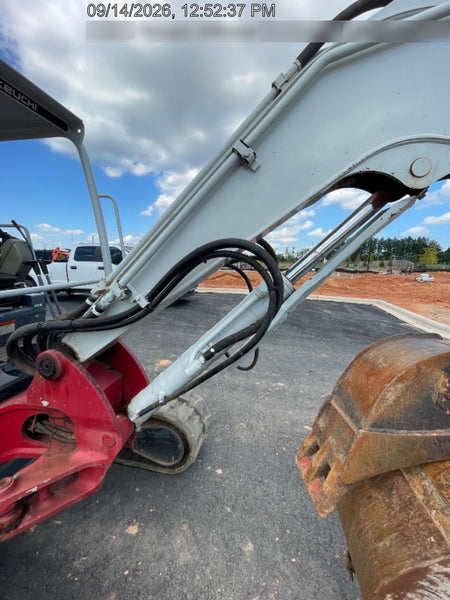 2023 TAKEUCHI TB250-2R